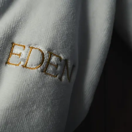 Appartement Private Hammam & Immersive Cinema - Eden Luxury Roanne